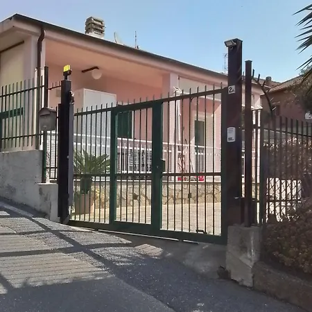 Ca Del Sole Nyaraló Borgio Verezzi